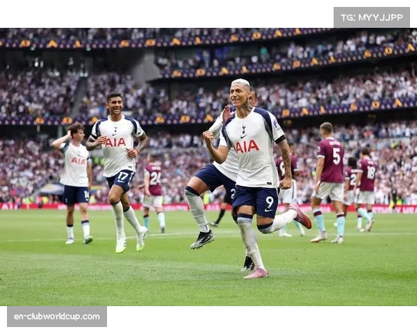 热刺双边卫助攻幅度大 阵型前压身后空档成防守隐患